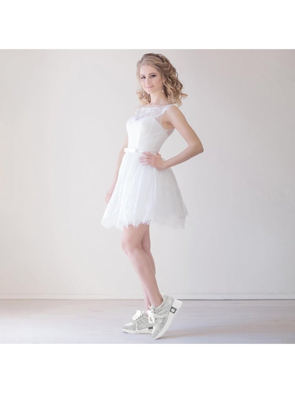 Women's White With Mesh Glitter Sparkly Rhinestone High Top Trendy Sneakers - Picture 2 of 6